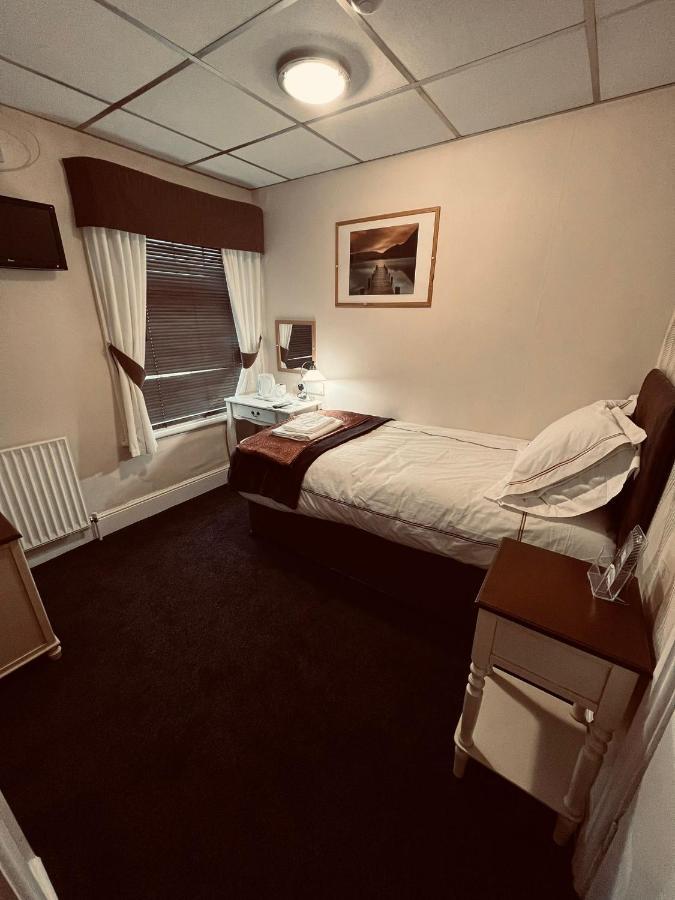 Phildene Suites Blackpool Exterior photo